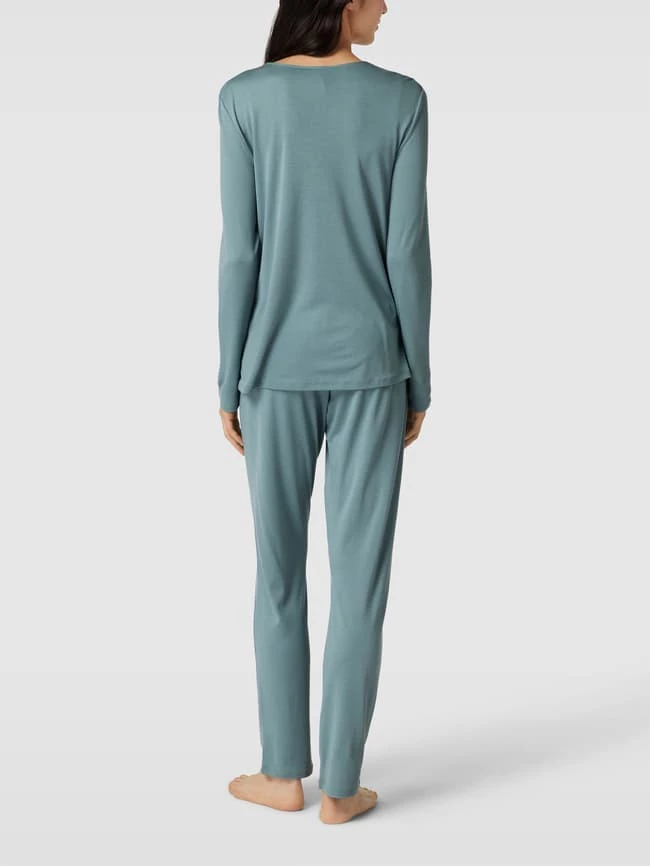 Hanro Pyjama Mit Abgesetztem V-Ausschnitt Modell 'Mira' - Bleu 6 Hanro Pyjama Mit Abgesetztem V-Ausschnitt Modell 'Mira' - Bleu – Bild 4