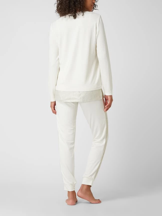 Chiara Fiorini Pyjama Mit Kontrastbesatz - Offwhite 6 Chiara Fiorini Pyjama Mit Kontrastbesatz - Offwhite – Bild 4